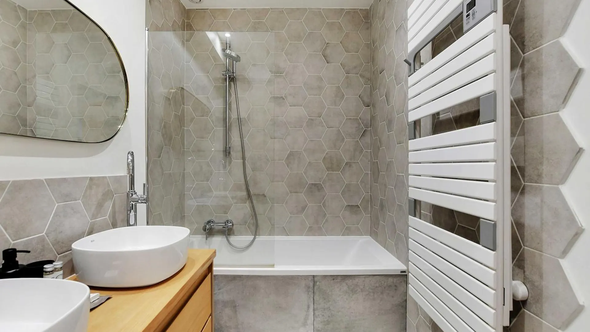 Modern Apartment - 2Br-6P - In Heart Of Le Marais Paris