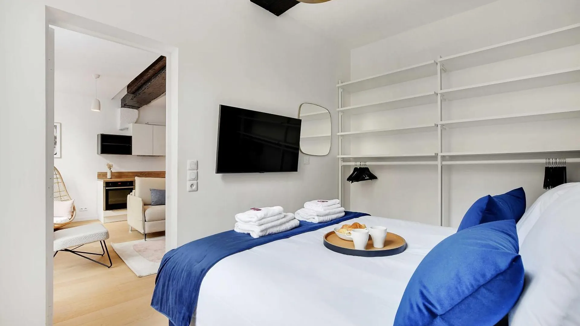 Modern Apartment - 2Br-6P - In Heart Of Le Marais Paris Frankrike